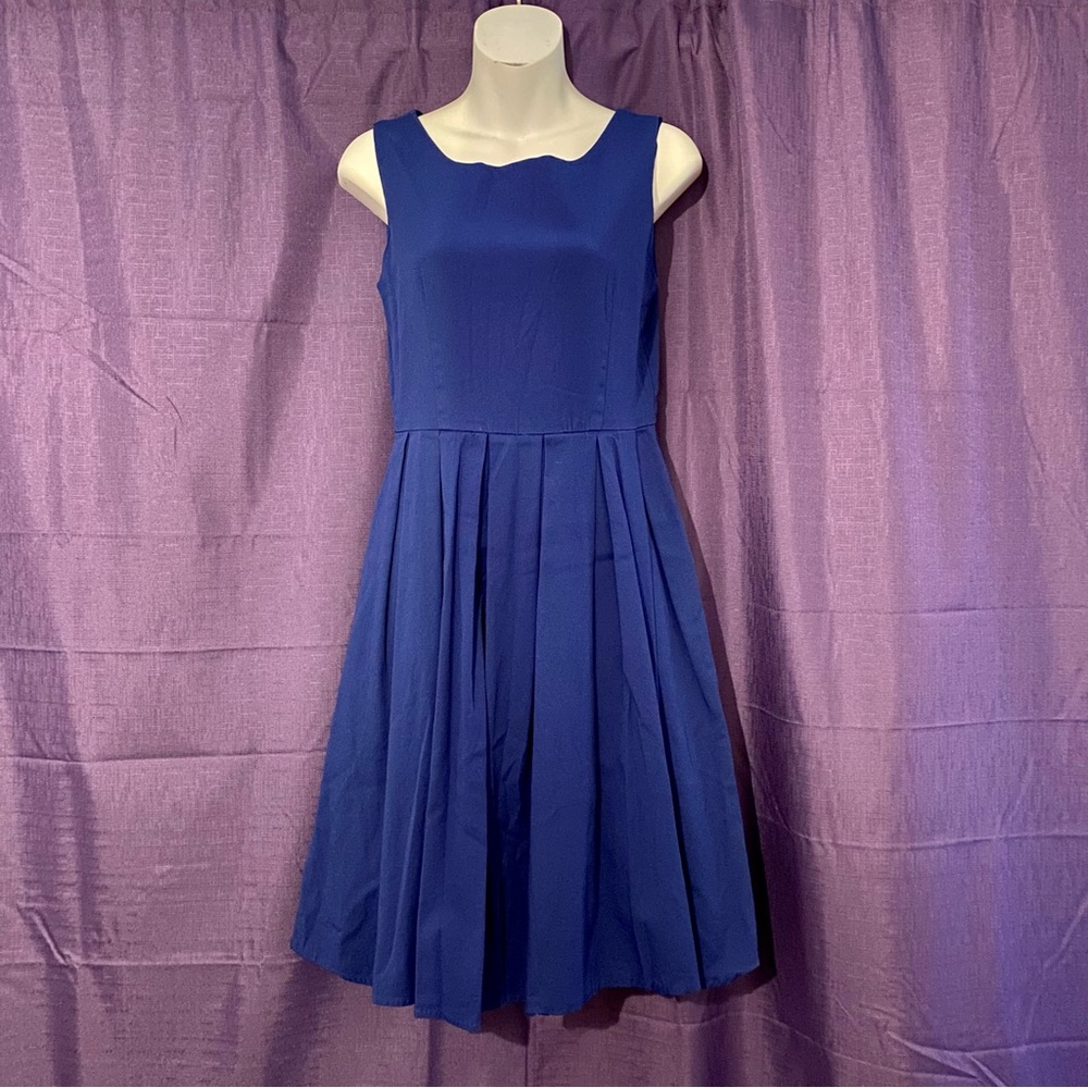 Blue pinup style dress